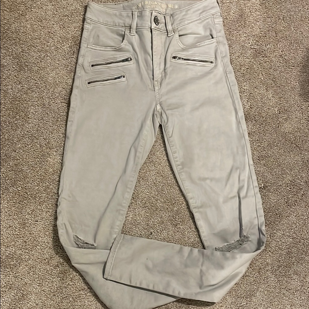 American Eagle Skinny Jeans With Sleek Design